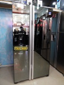 فروش فوق العاده ، ارزان يخچال سايد HITACHI R-M700هيتاچي - تصویر 1