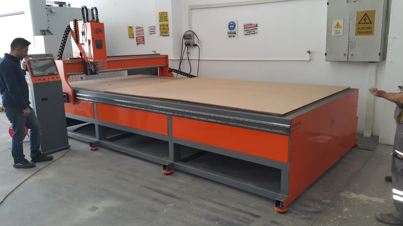 فروش دستگاه CNC400*200*30 - تصویر 1