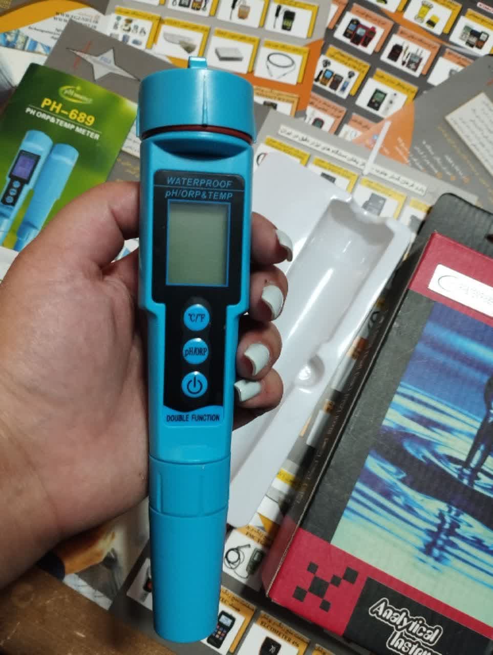 پی اچ متر قلمی 3 کاره برند CEM مدل PH-689 - تصویر 1