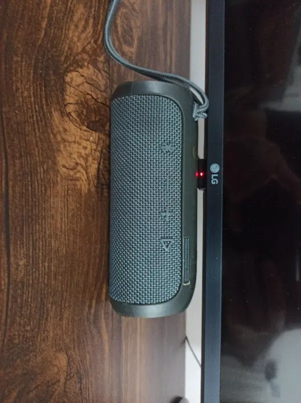 اسپیکر همراه جی بی ال jbl - تصویر 3