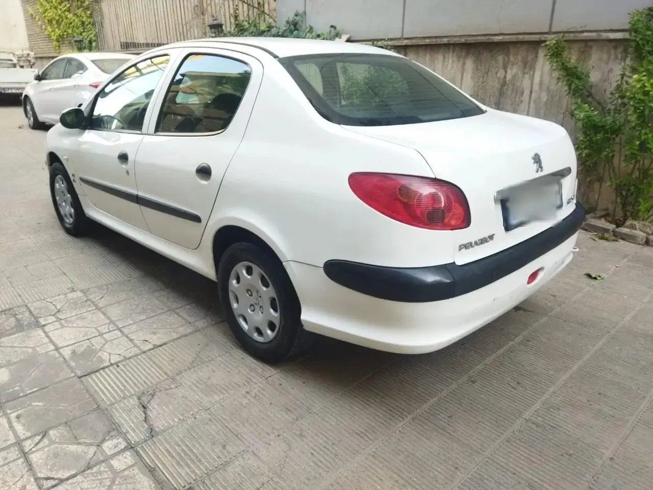 206 v8 - تصویر 2