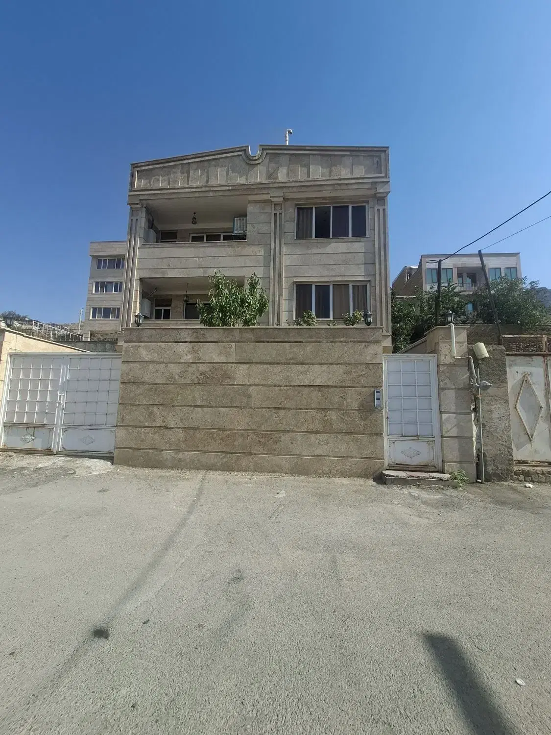 اجاره واحد سوئیت آپارتمان ویلا روزانه هفتگی - تصویر 1