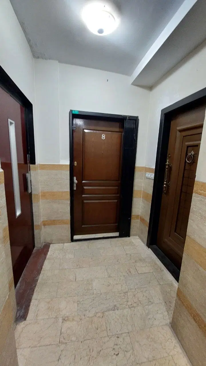 ۱۷۰ متر_ رو به آفتاب طبقه آخر _ سند تک برگ